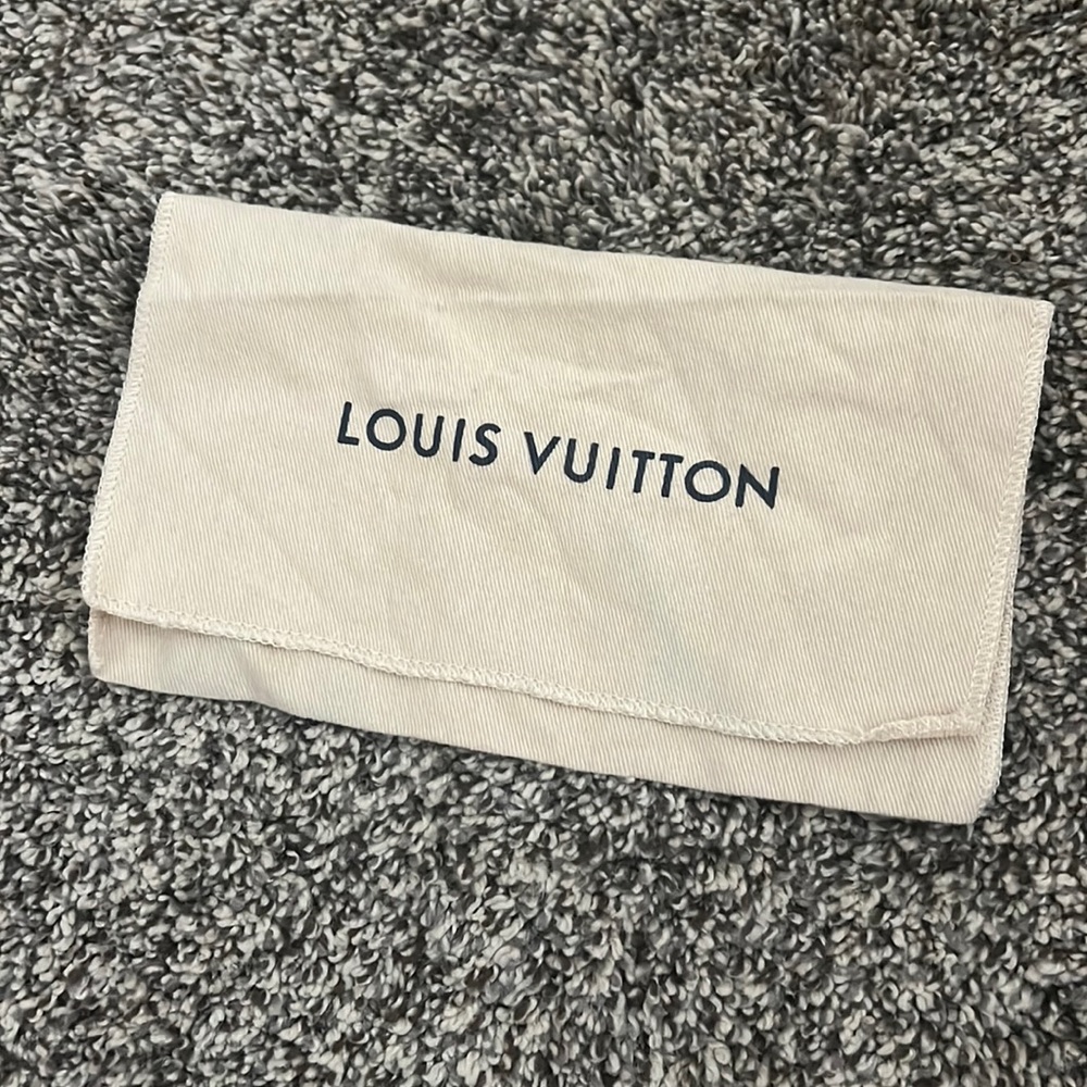 Louis Vuitton Dust bag